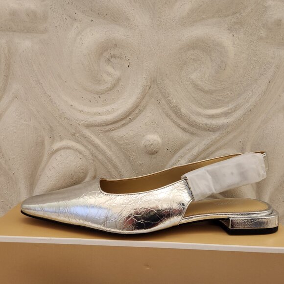 Michael Kors "Darrington" Sling flats. NIB. Silver. Size: Various - Picture 2 of 12